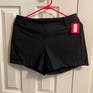 Black Spanx sunshine shorts 4”